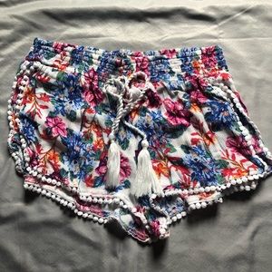 Floral girls shorts